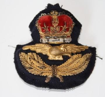 RCAF Embroidered Cap Badge - Queen's Crown