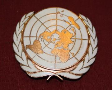 United Nations Cap Badge - Canada