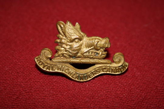 5th Regiment Royal Scots of Canada  Collar Badge