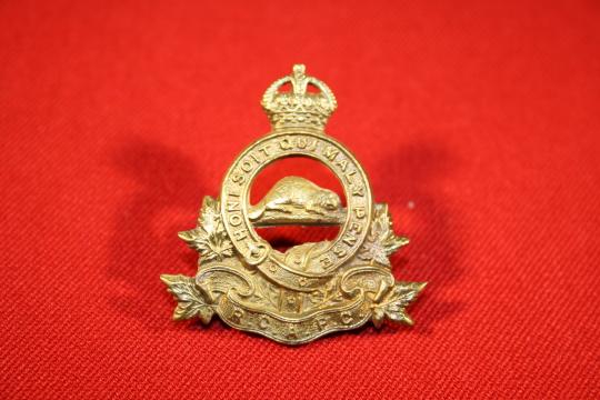 Royal Canadian Army Pay Corps Cap Badge RCAPC