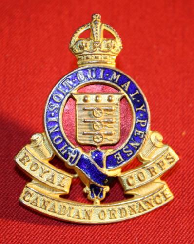 RCOC Officers Fire Gilt and Enamal Cap Badge - Scully with ID