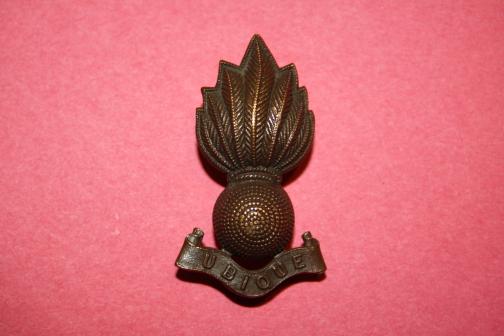 Royal Artillery Flaming Grenade  - Officer Badge