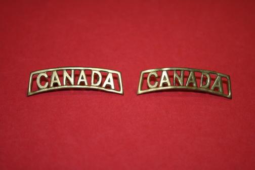 CEF CANADA Shoulder Badge Pair - Voided Type