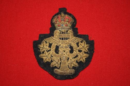 WW2 RCAF Emboirdered Bands Officer Cap Badge