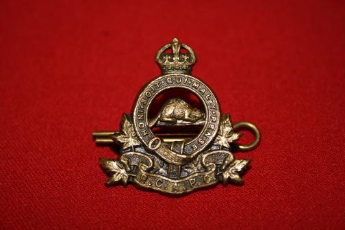 WW2 RCAPC (Pay Corps) Collar Badge