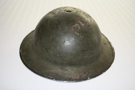 Saskatoon Light Infantry  - SLI (MG) Mark II Helmet extra pictures