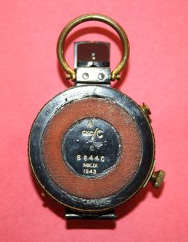 WW2 1943 Canadian Kodak Company made Compass