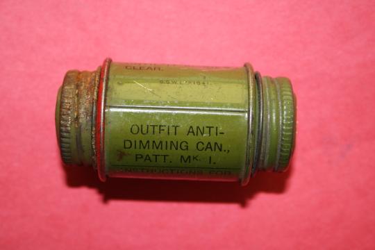 1941 Outfit Anti Dimming Canadian, Mk I tin