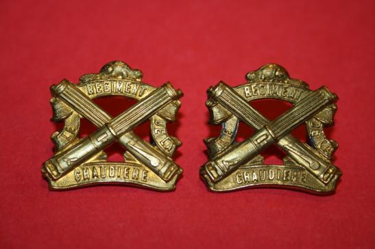 Le Regiment de la Chaudiere Collar Badges