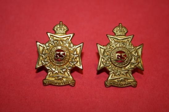 Les Fusiliers Mont-Royal Collar Badges