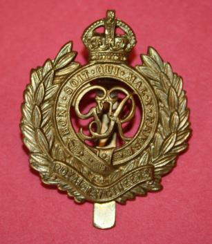 WW2 Royal Engineers Cap Badge