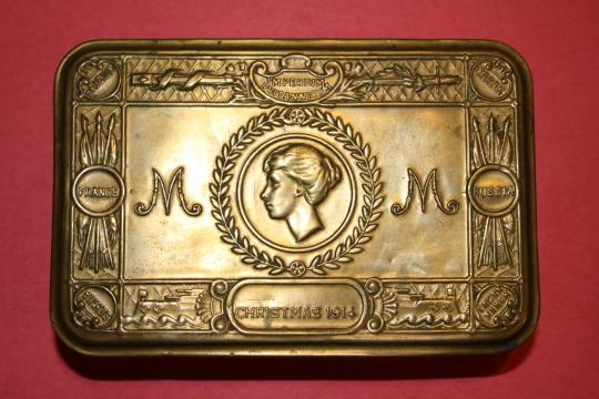 1914 Princess Mary Gift Tin with full contents 