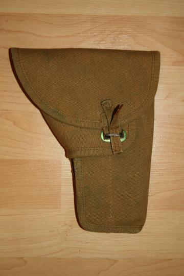 P37 Canadian 9 mm Browning Hi Power Holster with Cleaning Rod