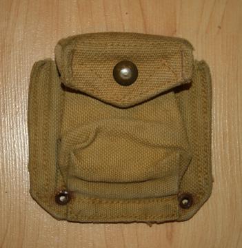 P37 Canadian ZL&T Ltd 1943 Revolver Ammunition Pouch