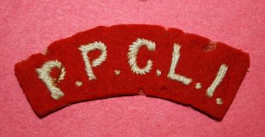 WW2 PPCLI Shoulder Title - English Stitching