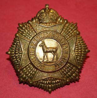 South Saskatchewan Regiment Cap Badge - Non voided type