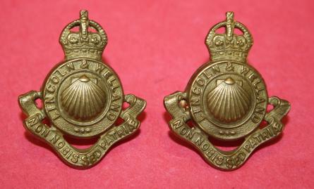 WW2 Lincoln and Welland Regiment Collar Badges