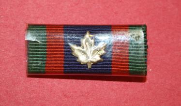 WW2 CVSM with Clasp Ribbon Bar