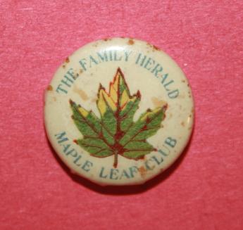 WW1 Canadian Maple Leaf Club Pinback
