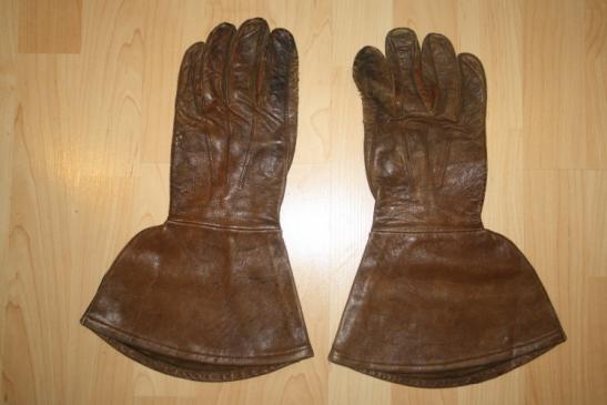 WW1 RFC or Cavalry Corps Leather Gauntlets