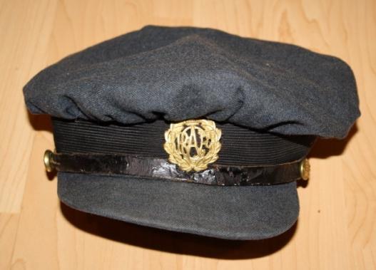 1942 First Pattern RCAF Woman's Division Cap