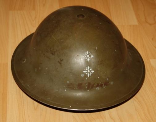 1942 Canadian GSW Mk II Helmet with Lieutenant Rank to front