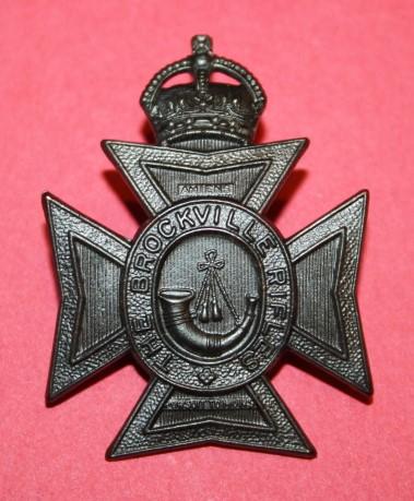 WW2 Brockville Rifles Cap Badge