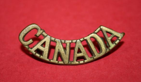 WW1 CEF CANADA Shoulder Title - Curved Up