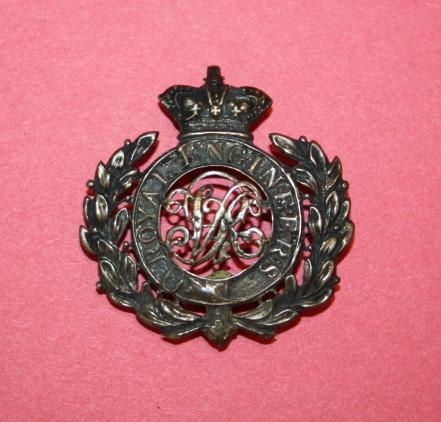 Victorian Royal Engineers Pouch? Badge - Silver