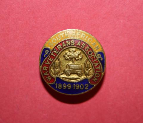 South African War Veterans Association 1899-1902 Lapel Button