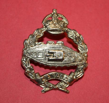 WW2 Canadian Armoured Vehicles Training Centre Cap Badge