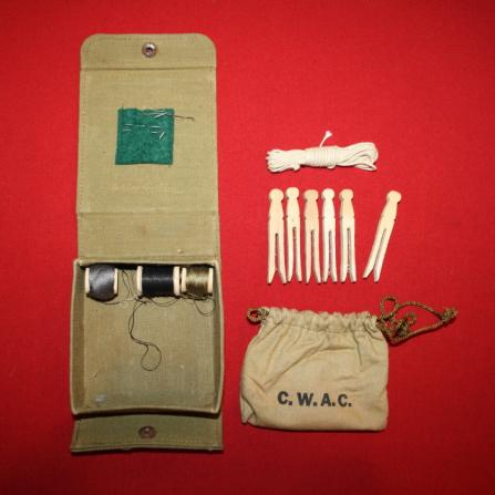 WW2 CWAC Sewing Kit/Clothes Pin Laundry Set