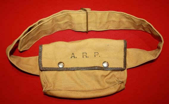 WW2 Canadian ARP belt and pouch with Training Pams/BC Issue