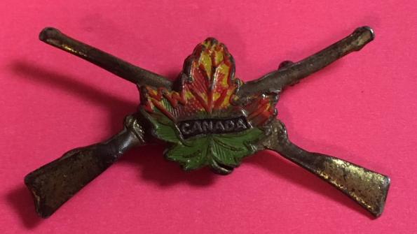 CEF Canada Crossed Rifles Sweetheart