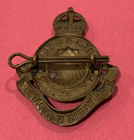 Lincoln and Welland Regiment Cap Badge